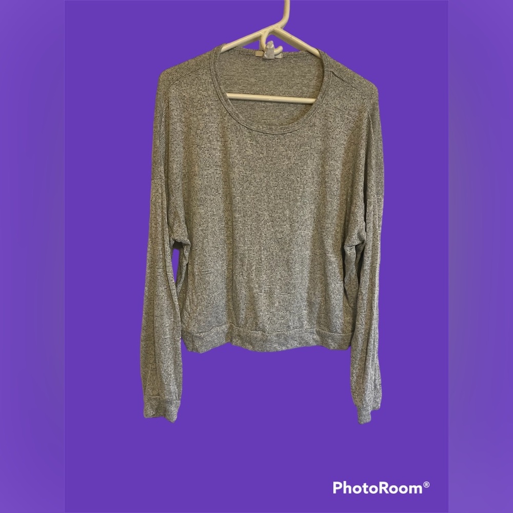 Women’s size M acemi thin sweater